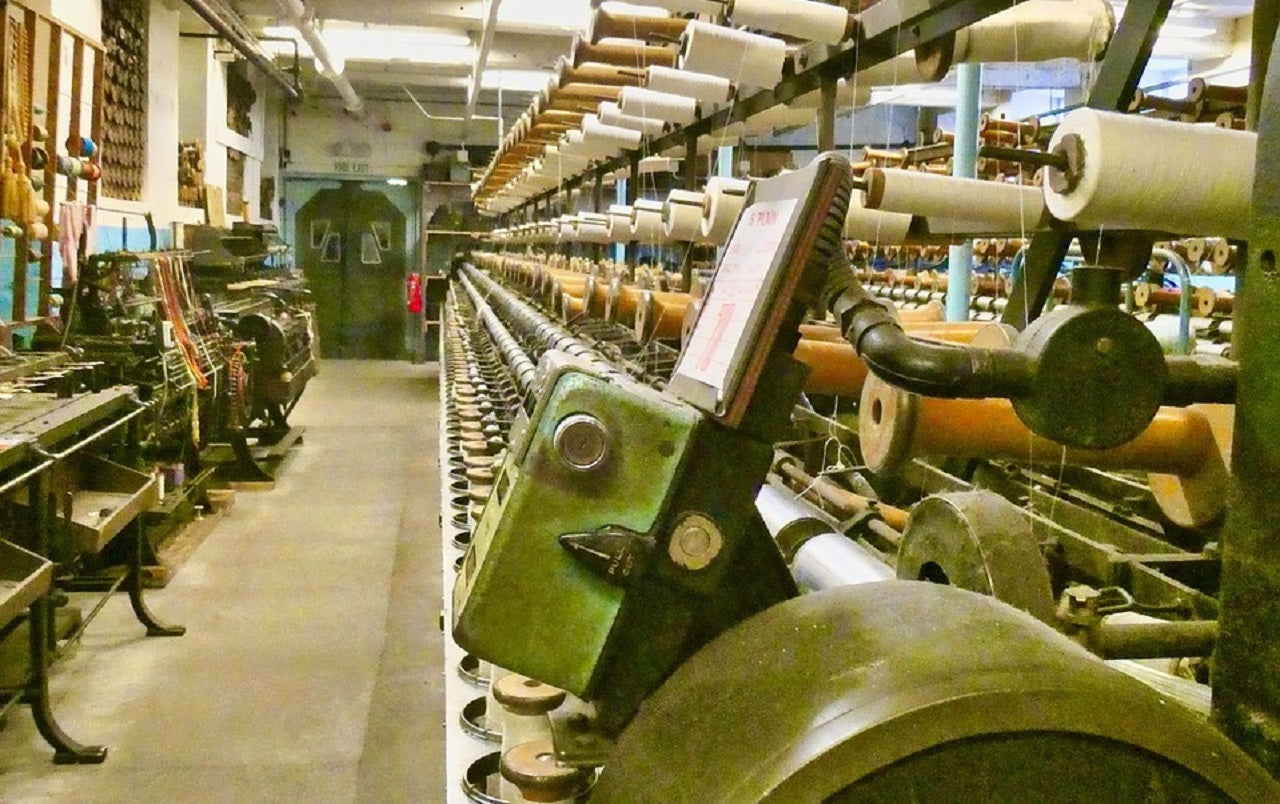 Introduction and Differences between Polyester and Nylon Fabrics